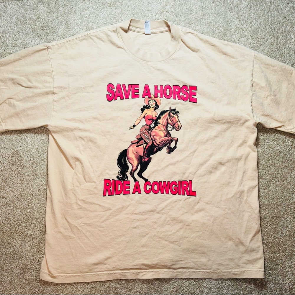 Save A Horse Ride A Cowgirl XL Graphic Tee - Picture 4 of 5